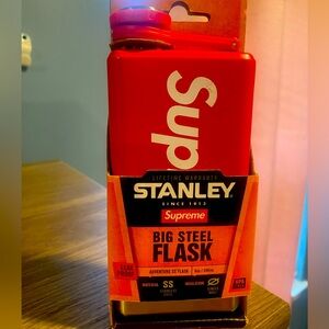 8oz supreme/stanley collab stainless steel flask from SS17